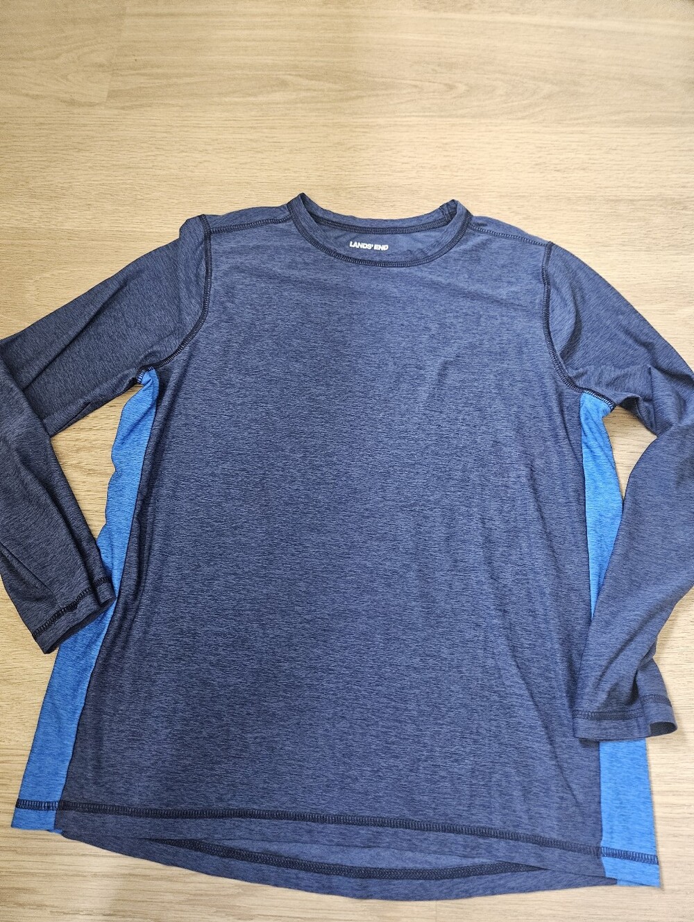 Lands' End Navy Blue Long-Sleeve Tee with Bright Blue Side Panels 10 Husky